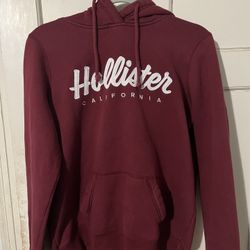 Red/Burgundy Hollister Hoodie Men’s (M)