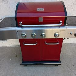 BBQ Barbecue Grill Like New 