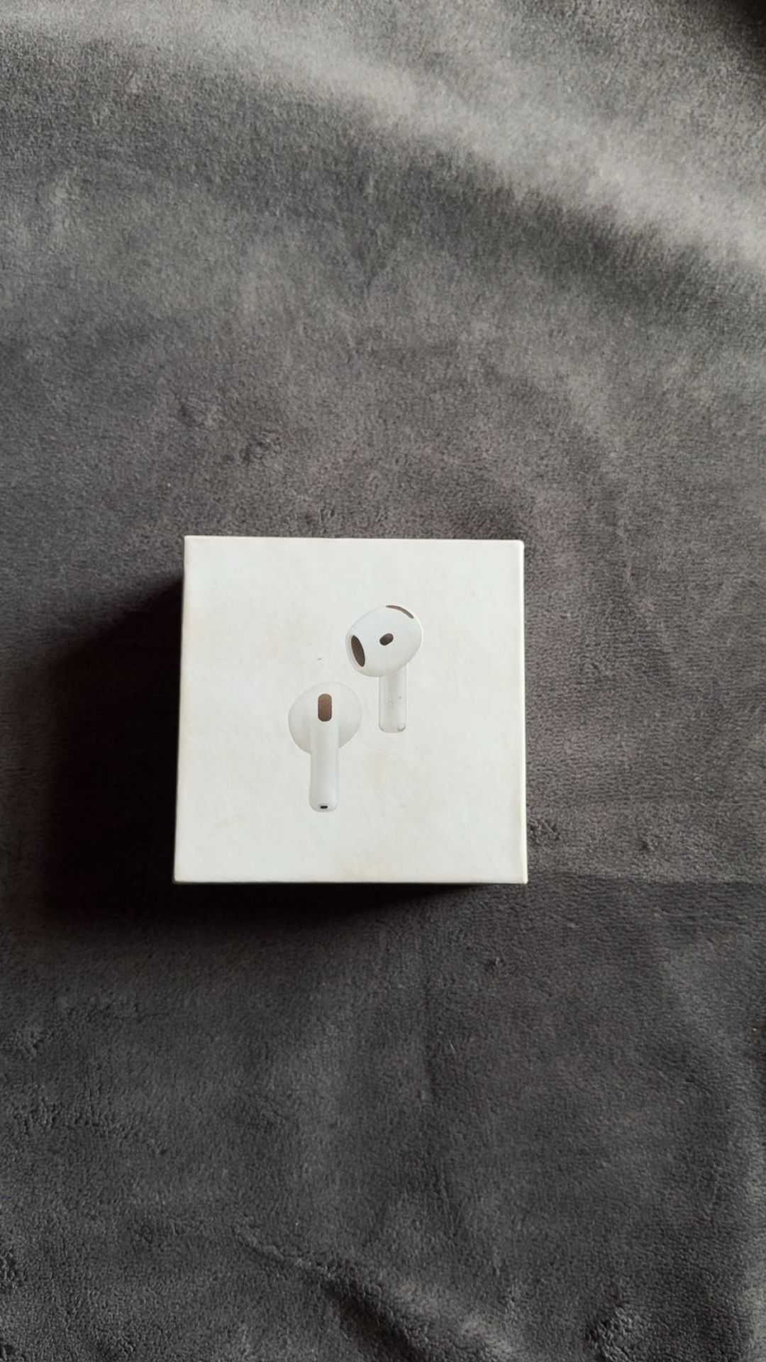 Apple AirPods Gen 4