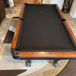 LEGACY BILLIARDS Pool Table