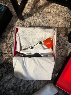 Air Jordan 4 White Cements