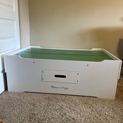 Melissa And Doug Kids Table