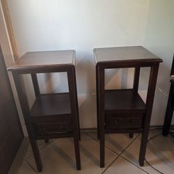 Gilson 30'' Tall Solid Wood End Table with Storage