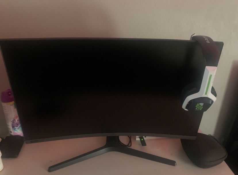 Xbox And Monitor Bundle