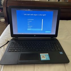 HP 15.6 Touchscreen Laptop-Black / Model HP 15-f222wm