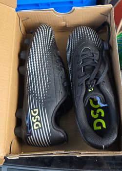 Speed Viper Soccer Shoes