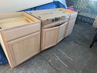 Selling everything for 600. Everything is brand new. I will sell separate