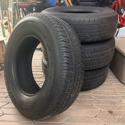 Bridgestone Dueler H/T Tires Set of 4