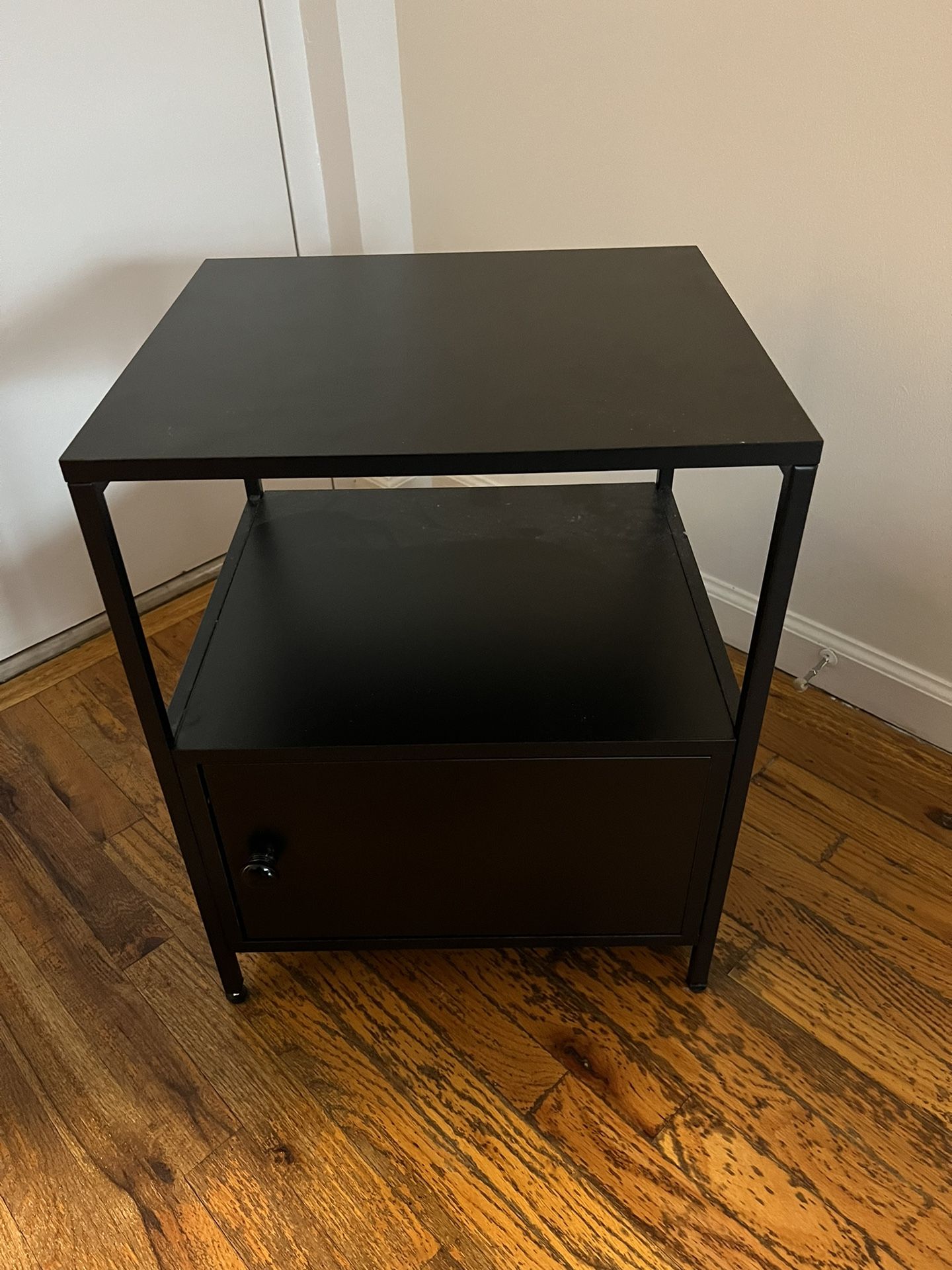 Set Of Nightstands With Cabinet