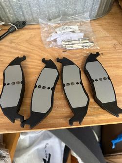 14-17 Ram 1500 rear brake pads