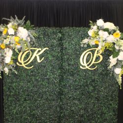 Faux Grass Wall Event Backdrops