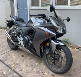 🏍️ 2015 Honda CBR500R – 9,212 miles – Excellent Condition. $4000 OBO