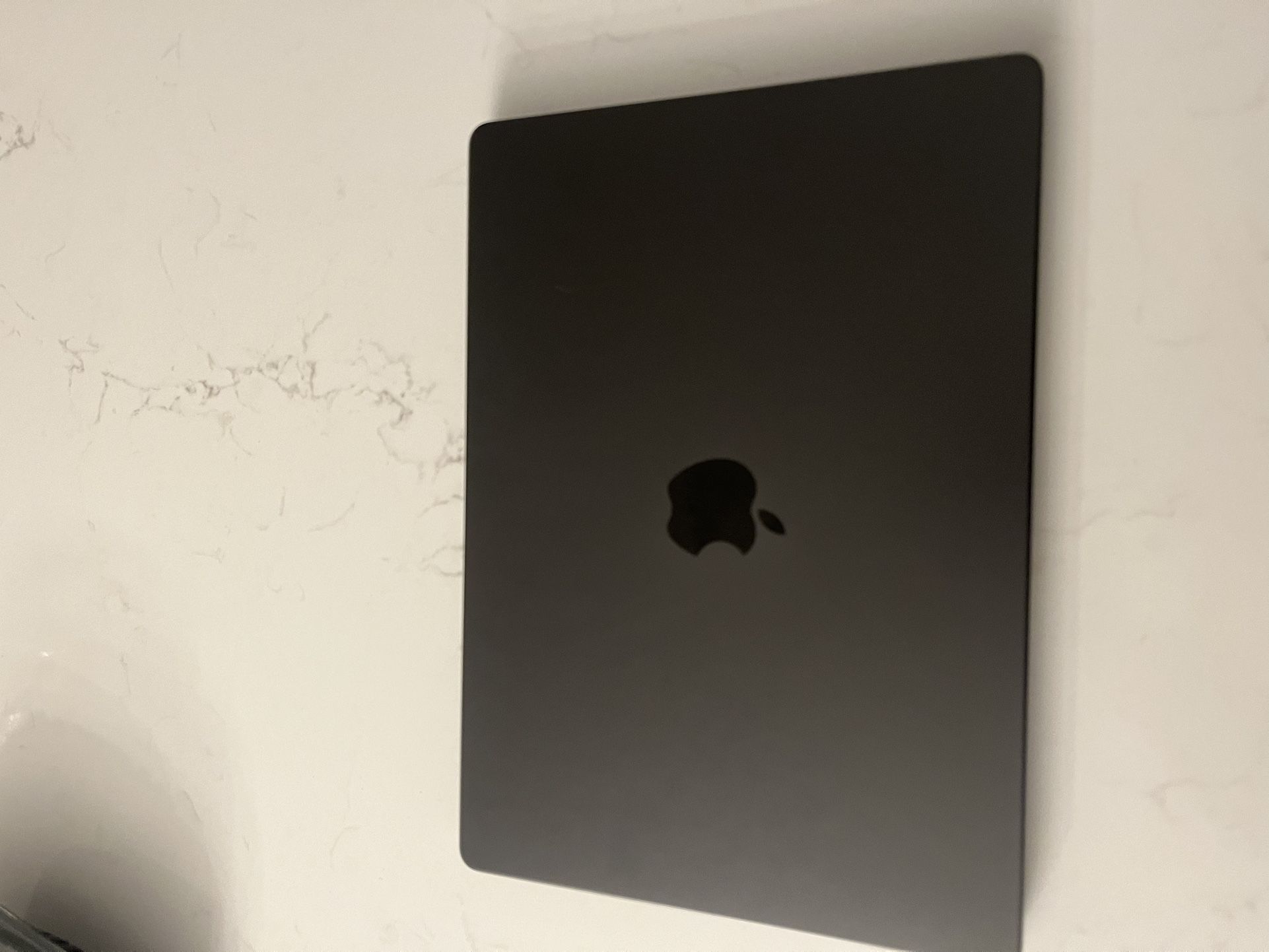 MacBook Pro 14”