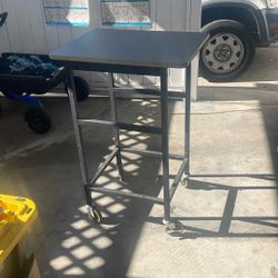 Table With Wheels 
