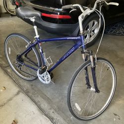 Jamis Citizen 2 Hybrid Comfort Bike