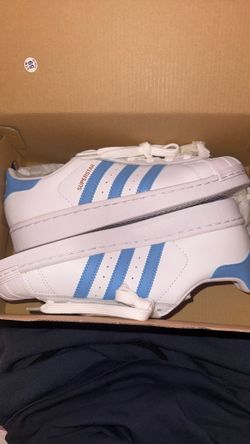 Adidas Superstar Sneakers