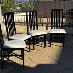 4 Dinner Table Chairs 