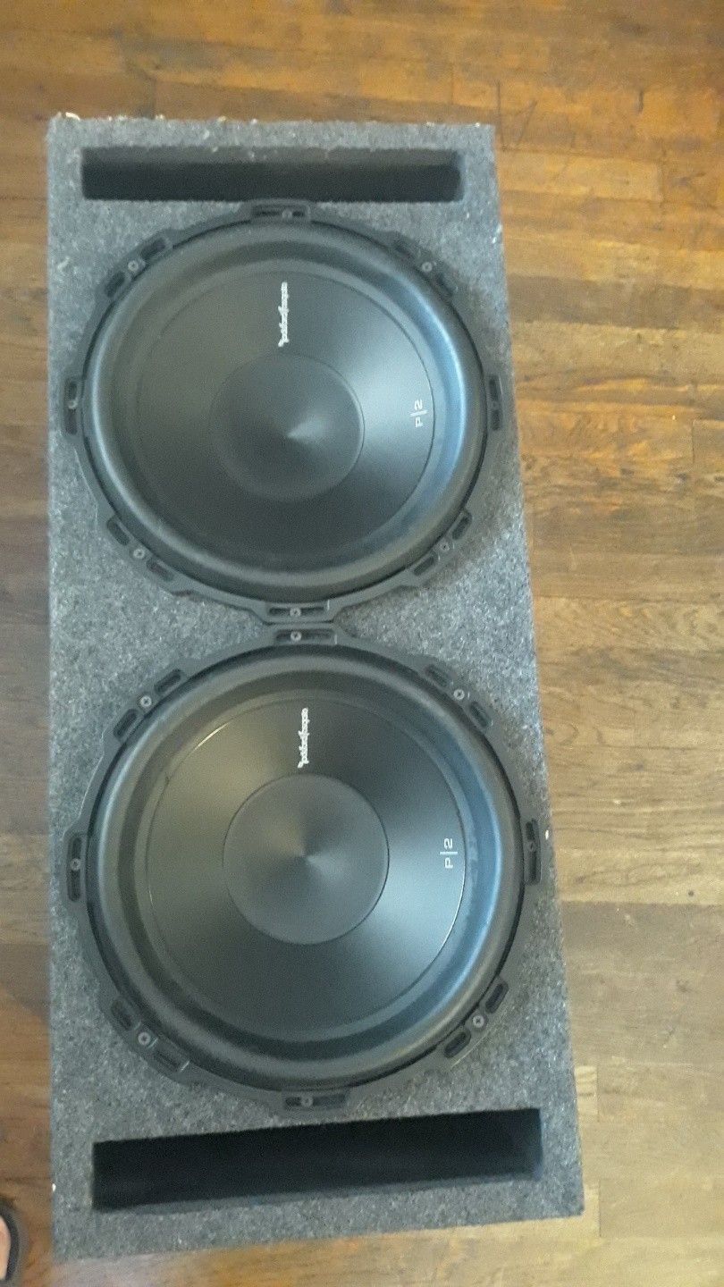 Crunch amplifier base subwoofer 700 watts and subs p2 rockfosgate punch 12