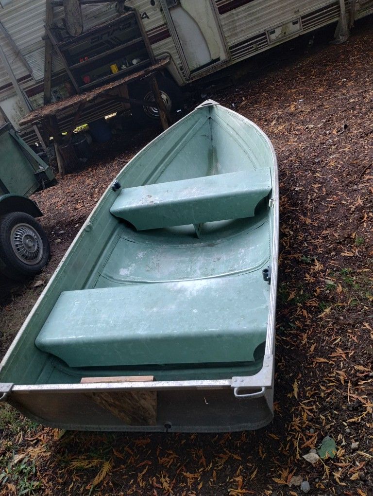 10 ft Aluminum Boat