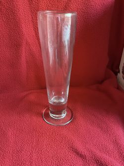 Pub Pilsner Glass 10 inches tall