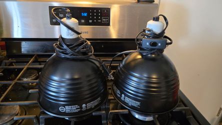 Thrive Reptile Dome light fixtures
