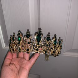 Quinceañera Crown (Emerald Green)