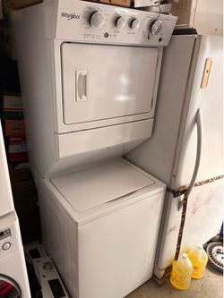 Whirlpool washer and electric dryer