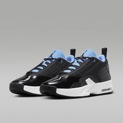 Nike Jordan Max Aura 6 • Youth Size 7 & 6 