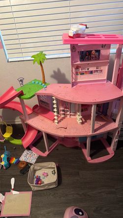 Barbie dream house