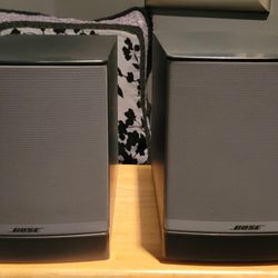 (1) BOSE COMPANION 3 Series II Subs/Power Stations