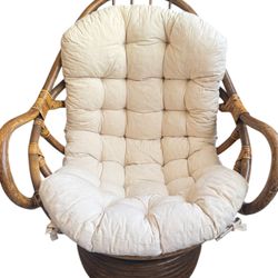 Vintage ORIGINAL 70’s Swivel Rocking Bamboo Rattan MCM Lounge Chair w. Chic Linen Cushion