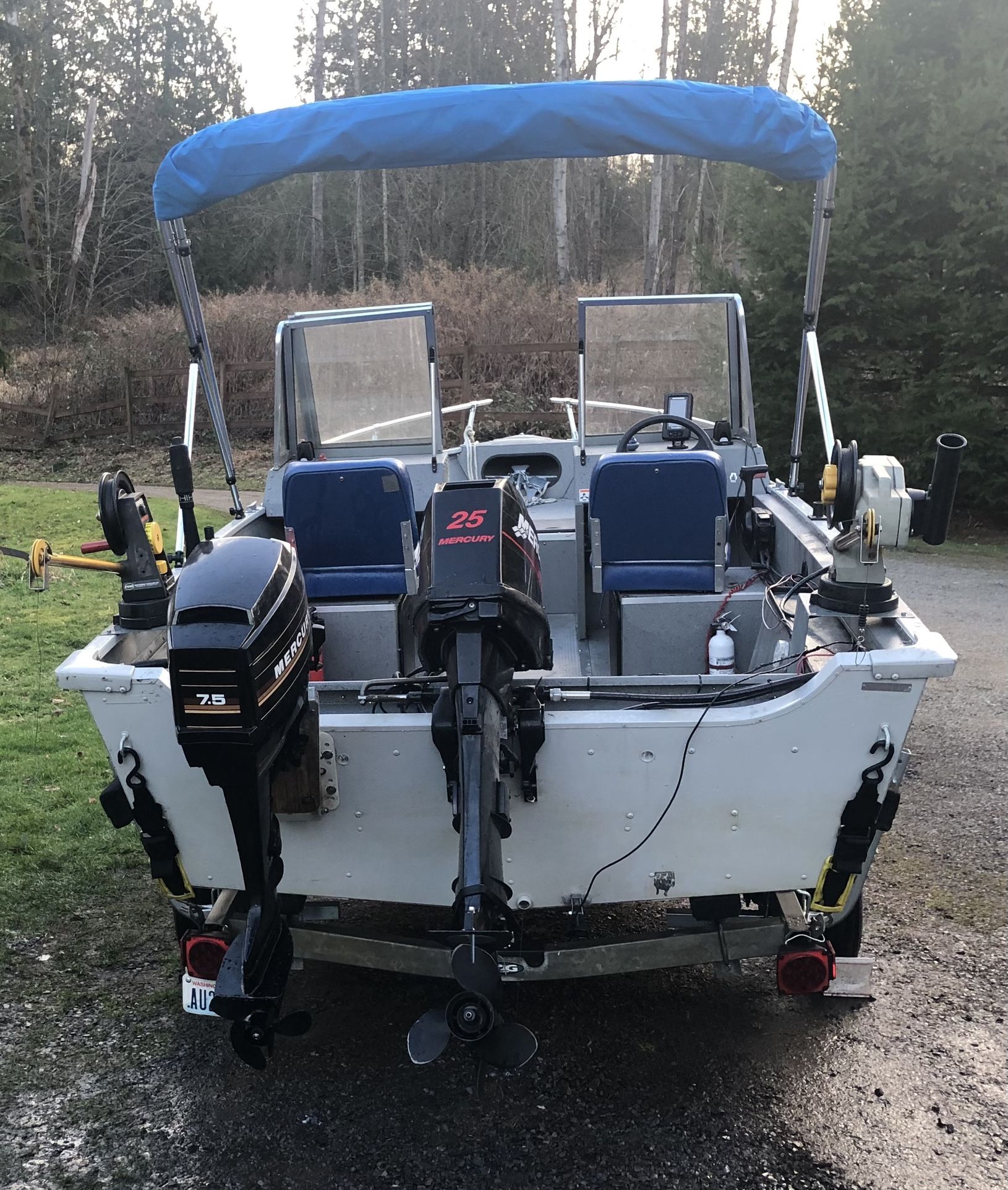 2003 Smoker Craft Tracer