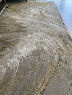 7x10 rug asking $65!!!