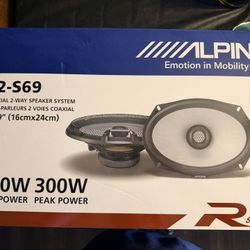 Alpine 6x9 And 6.5”
