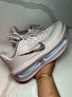 Nike Vomero premium