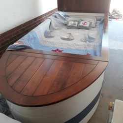 Custom Bed 