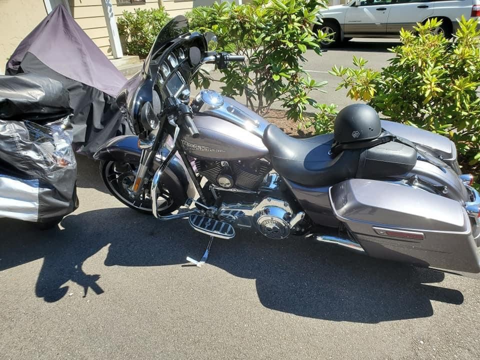 Harley Davidson St. Glide Special