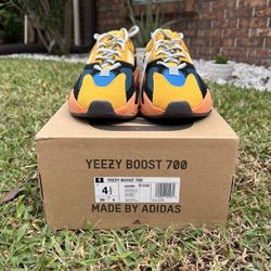 Adidas Yeezy 700 Sun Size 4.5 New 