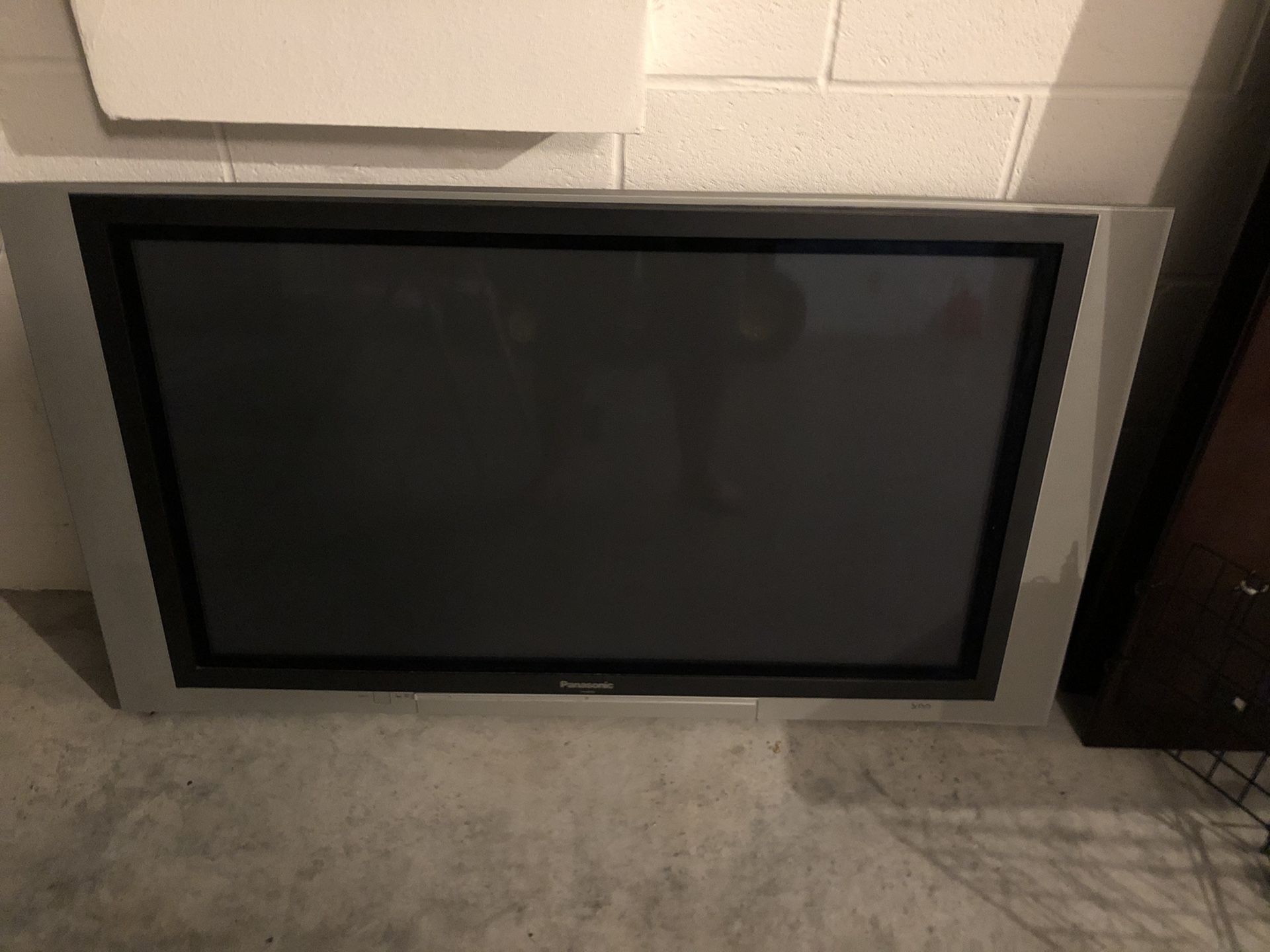 Panasonic 42” TV