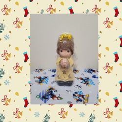 Small Yellow Cartoon Angel 