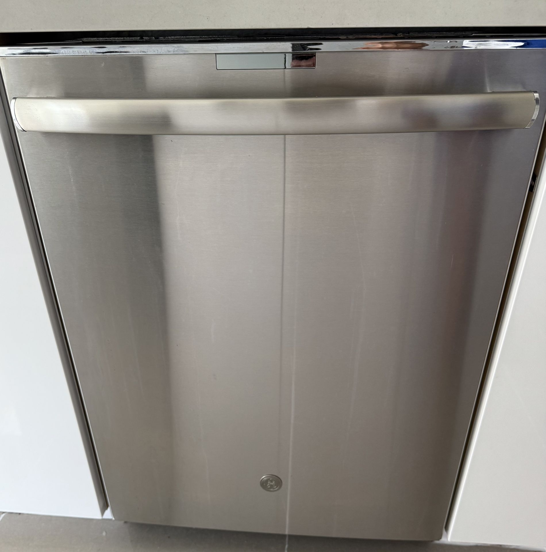 GE Profile Top Control Dishwasher