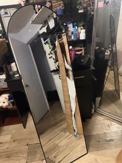 Full body mirror $35