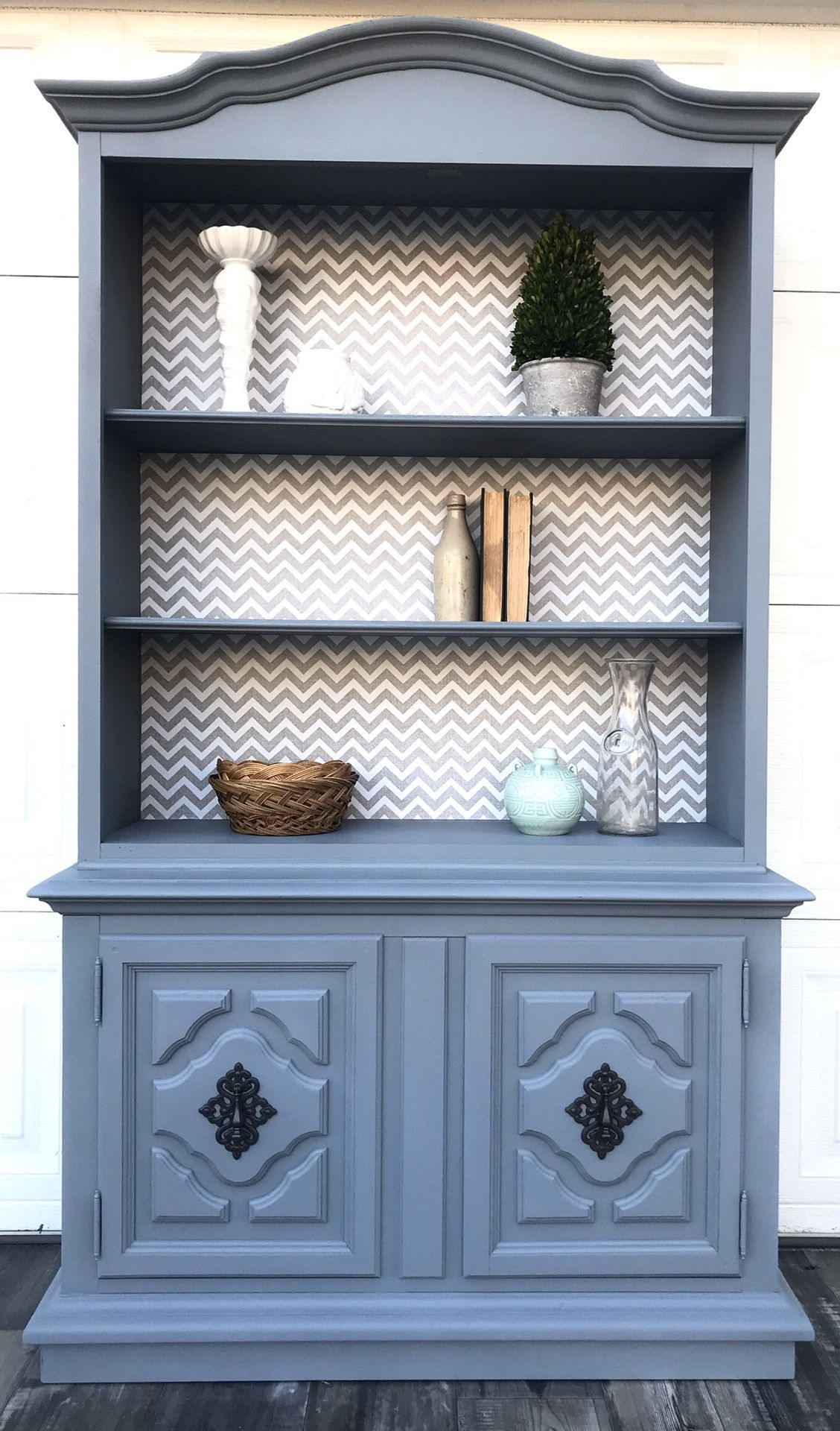 Antique solid wood grey print bookshelf bookcase cabinet storage display china hutch