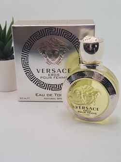 Versace
 
Eros Pour Femme Eau de Toilette

1.7 fl ⭐️