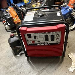 Honda EB2800i Industrial Inverter Generator.