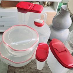 Sterilite Ultra Seal & Rubbermade Food Storage Bowls