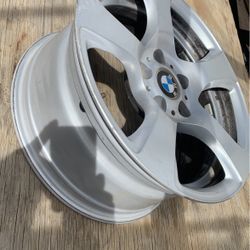 BMW 3 Series E90 E91 E92 E93 WHEEL OEM STOCK RIM 8x17 5 spoke 17" Silver 