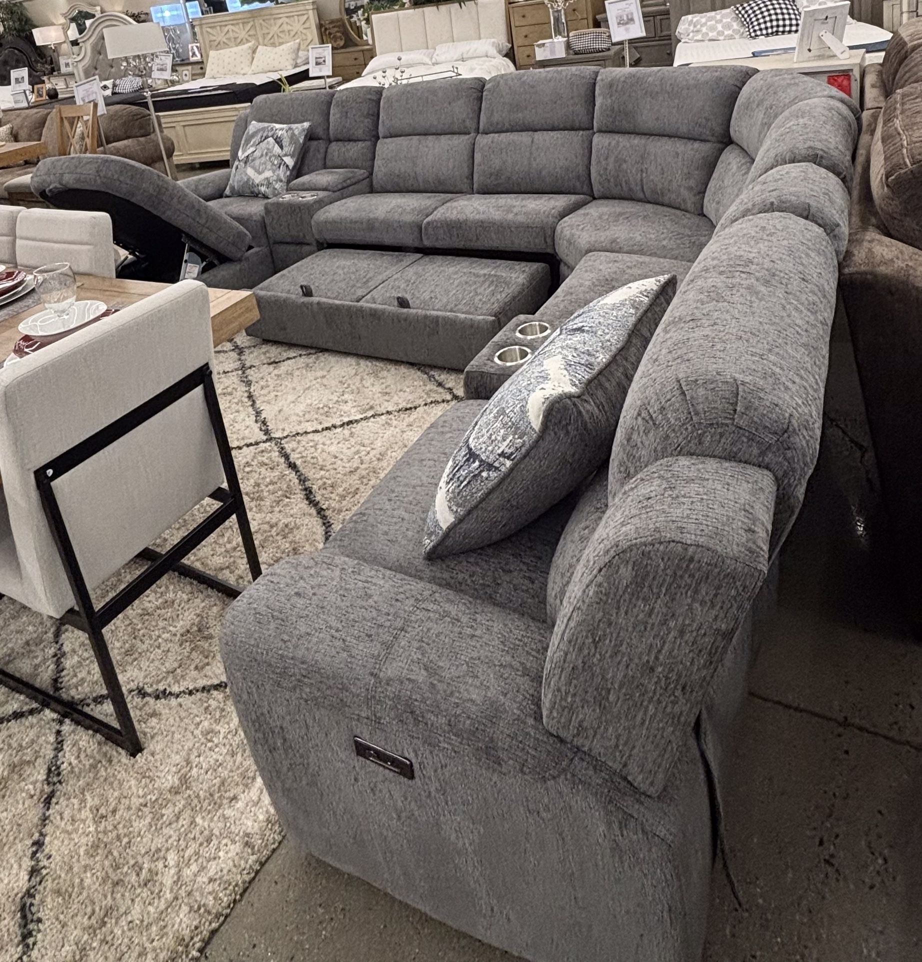 Beautiful Power Sectional W/storage,W/pull Out Sleeper W/power Recliner