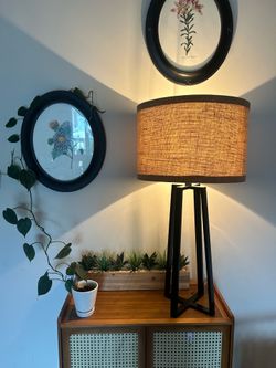 Large Cozy Table Lamp