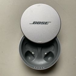 Bose Noise-masking Sleepbuds Charging Case